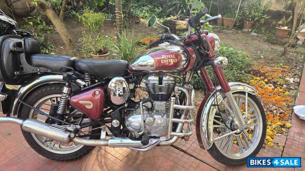 Royal Enfield Classic 500