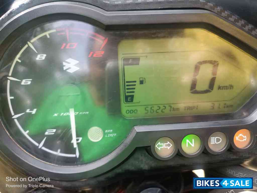 Bajaj Pulsar 125 Split Seat