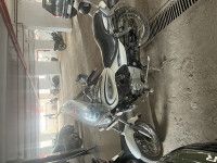 Bajaj Avenger Cruise 220