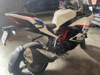 Polar White BMW G 310 RR