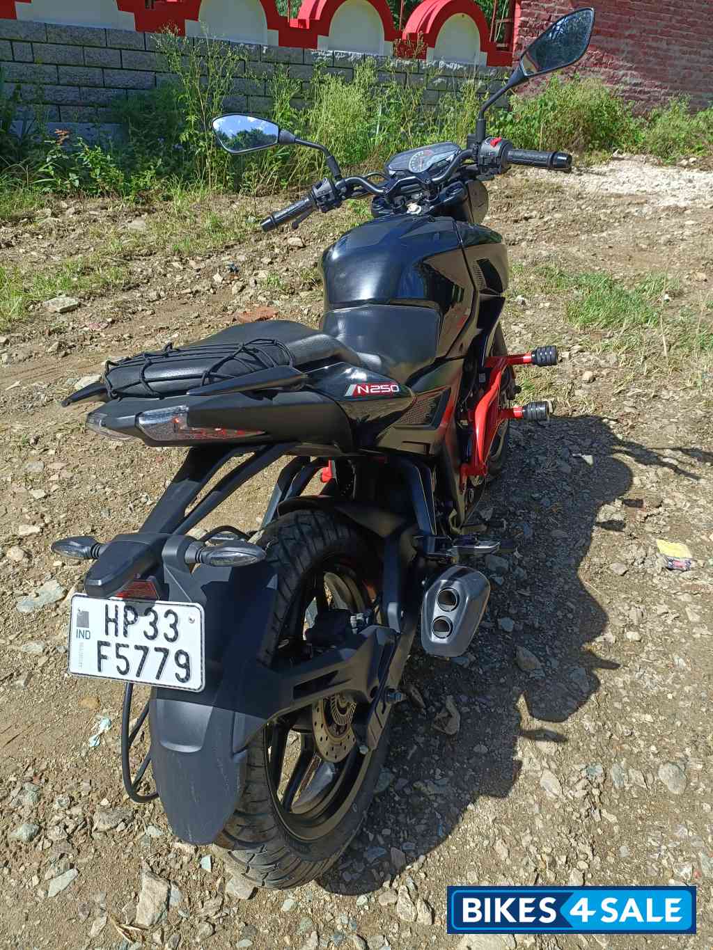 Black Bajaj Pulsar N250 Dual Channel ABS Black Bajaj Pulsar N250 Dual Channel ABS