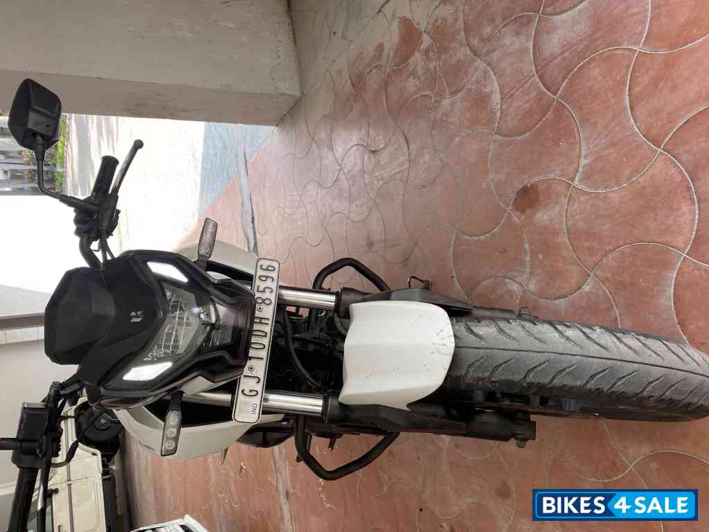 Hero Xtreme 160R Hero Xtreme 160R