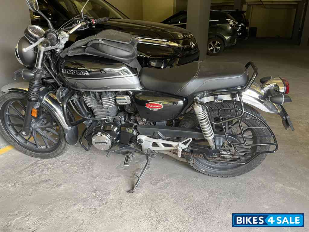 Honda CB350 DLX Pro Honda CB350 DLX Pro
