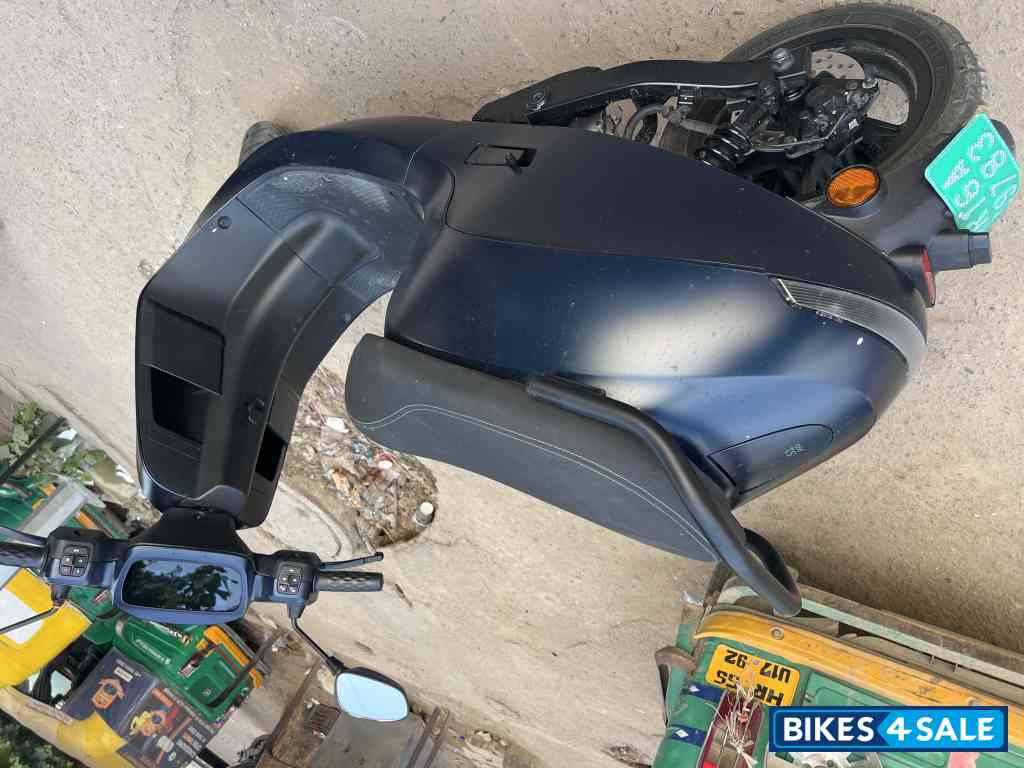 Navy Blue Ola S1 Pro Navy Blue Ola S1 Pro