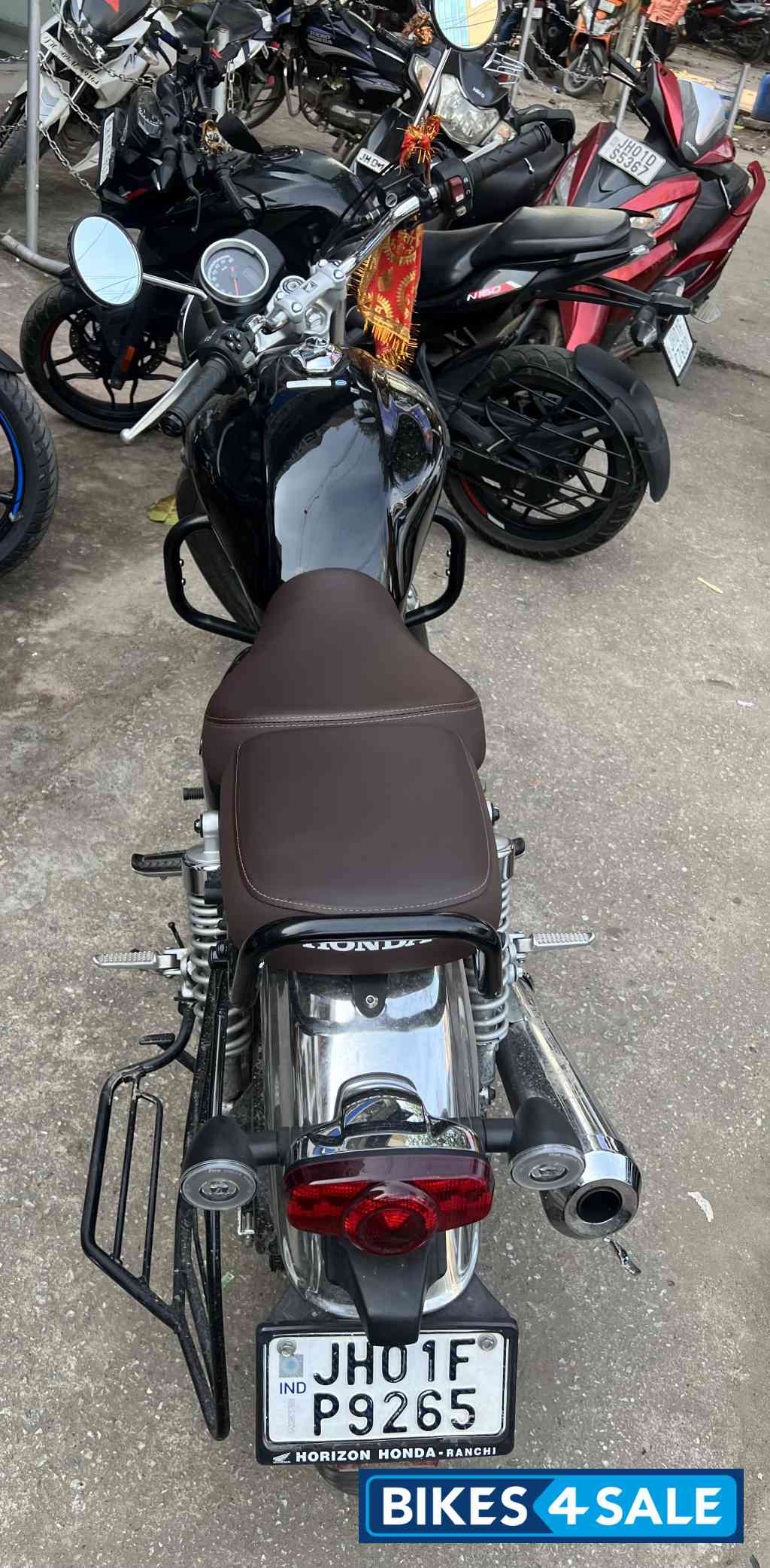 Black Honda 2023 CB350 Hness DLX Pro Chrome Black Honda 2023 CB350 Hness DLX Pro Chrome