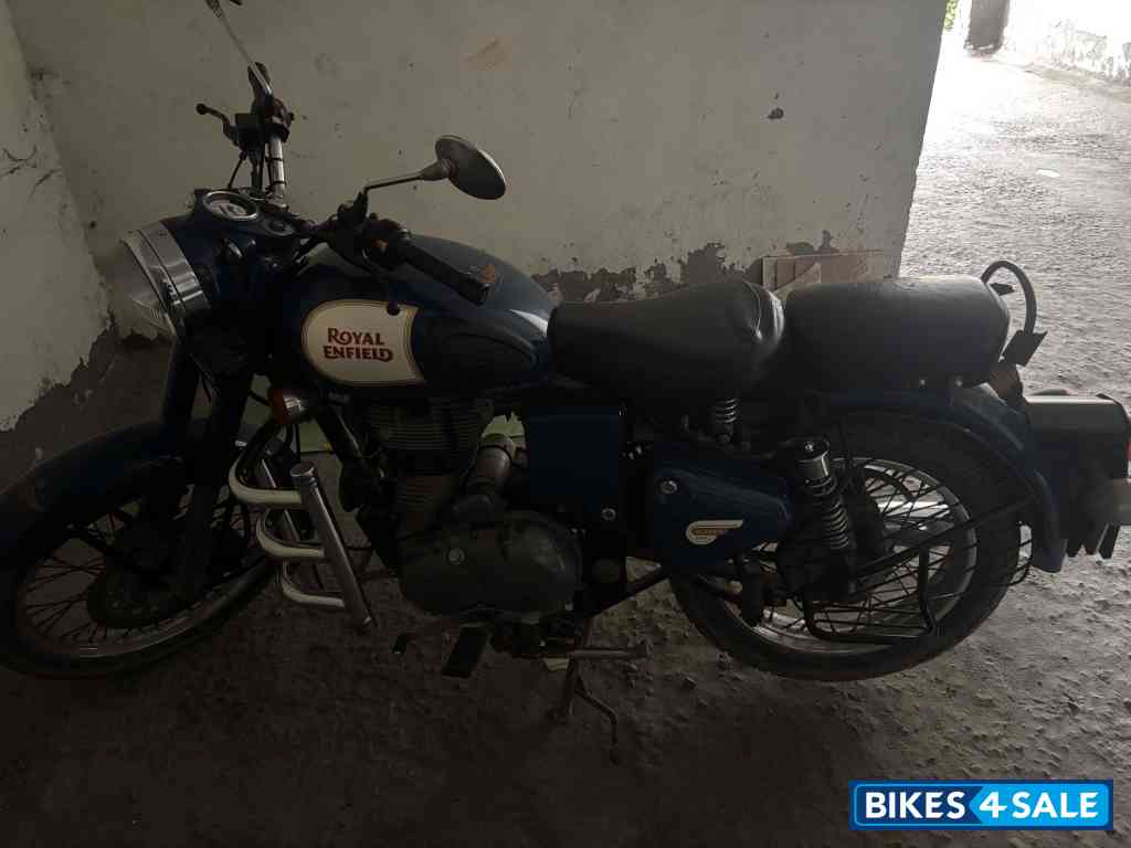 Royal Enfield Classic 350 Royal Enfield Classic 350