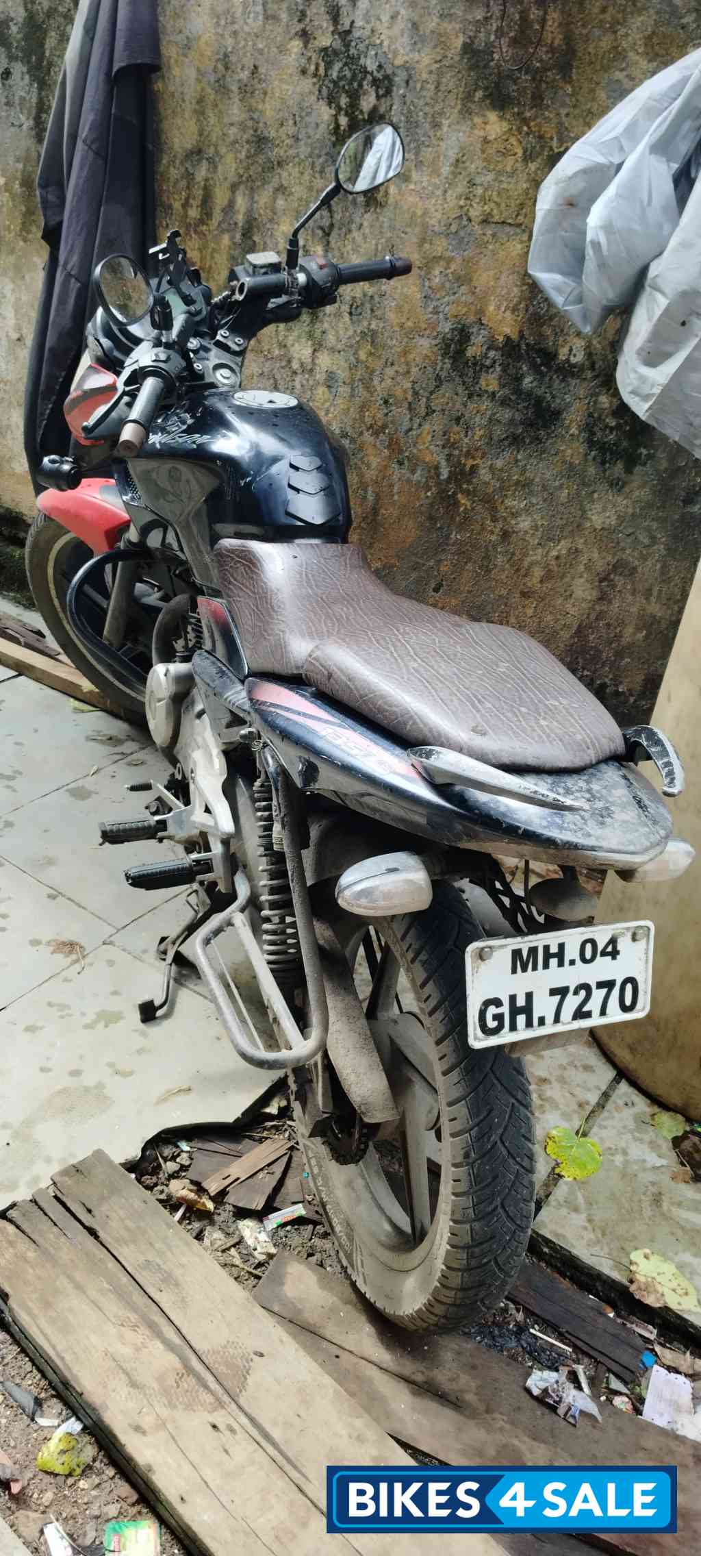 Bajaj Pulsar 135LS Bajaj Pulsar 135LS