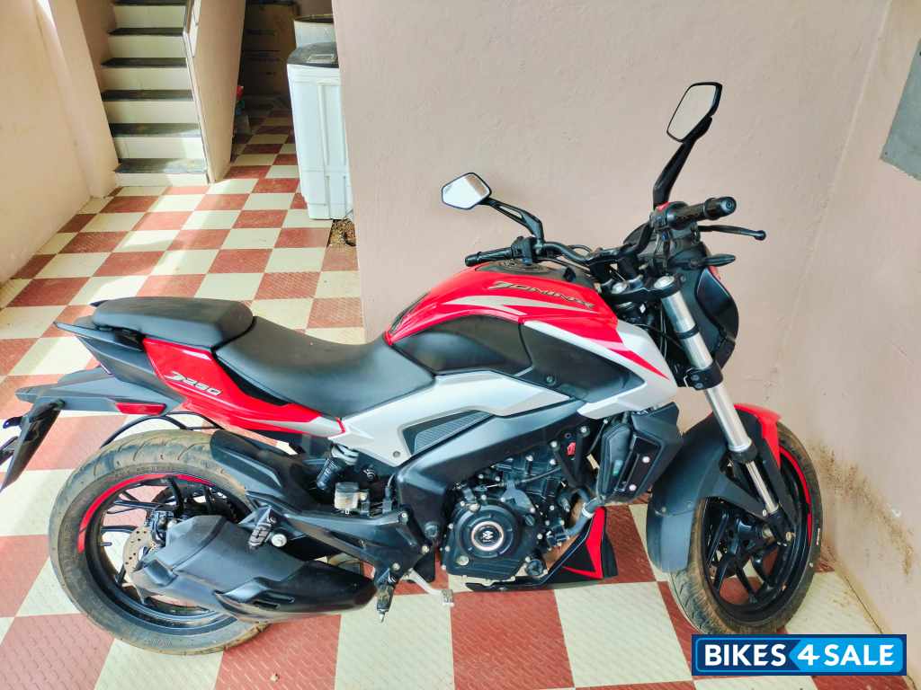 Red Bajaj Dominar 250 Red Bajaj Dominar 250