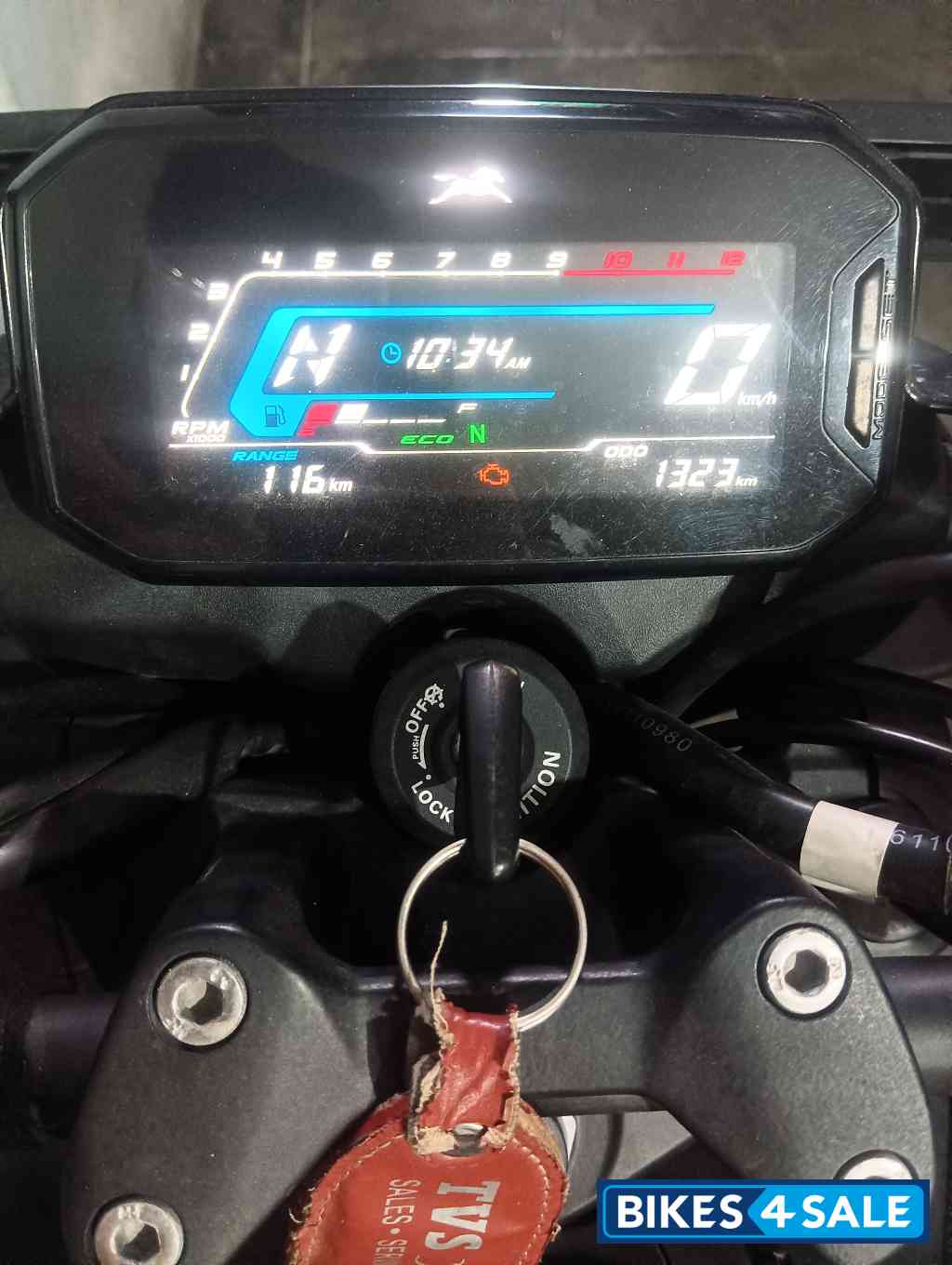 TVS Raider Split Seat