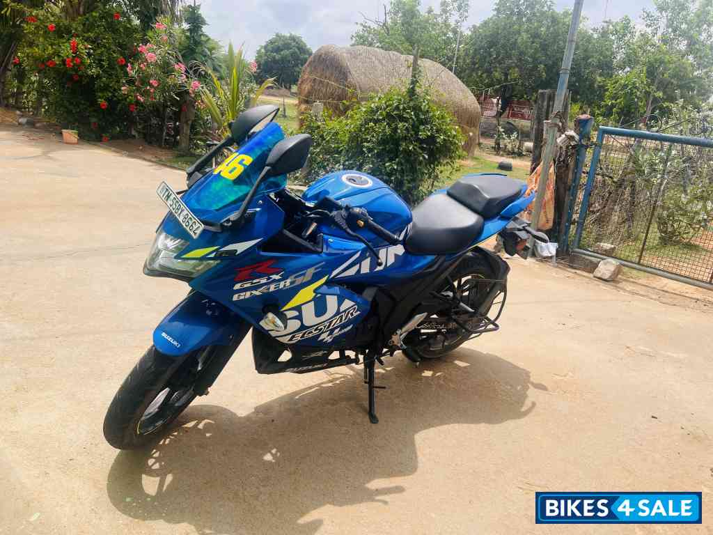 Blue Suzuki Gixxer SF Moto GP