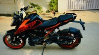 KTM Duke 200