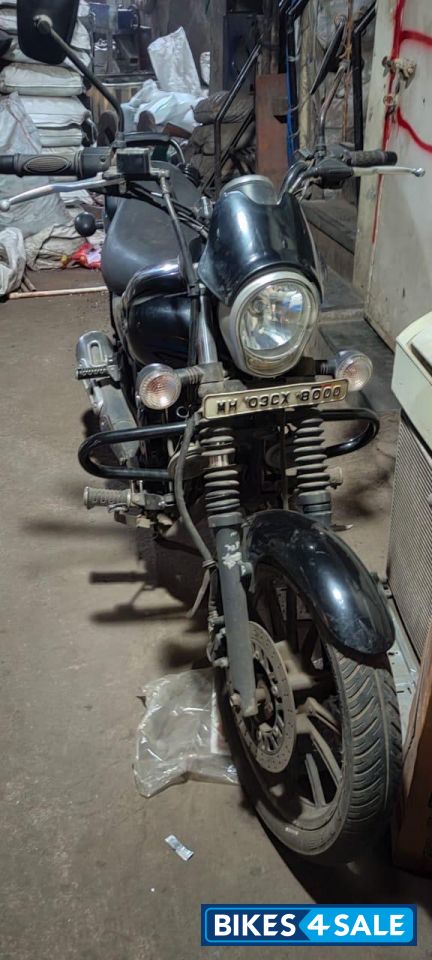 Bajaj Avenger 180 DTS-i Bajaj Avenger 180 DTS-i