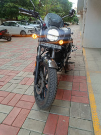 Black Silver Honda Hness CB350 DLX