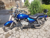 Bajaj Avenger 220 DTS-i