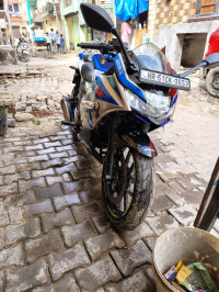 Suzuki Gixxer SF 250 BS6