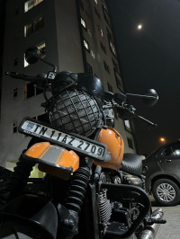 Yezdi Scrambler Dual Tone 2022 Model