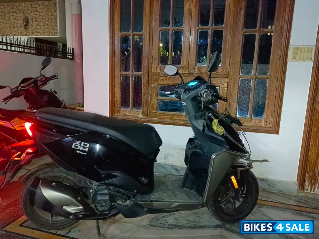 Black Hero Xoom ZX Black Hero Xoom ZX