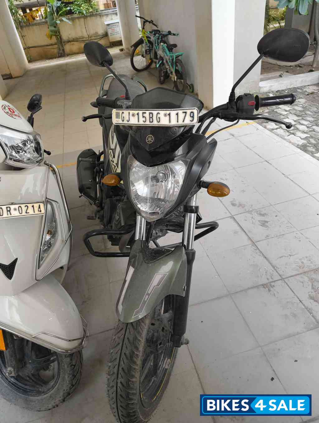 Military Green Yamaha FZ-S