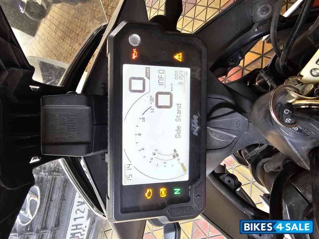 Orange KTM 250 Adventure 2022 Orange KTM 250 Adventure 2022