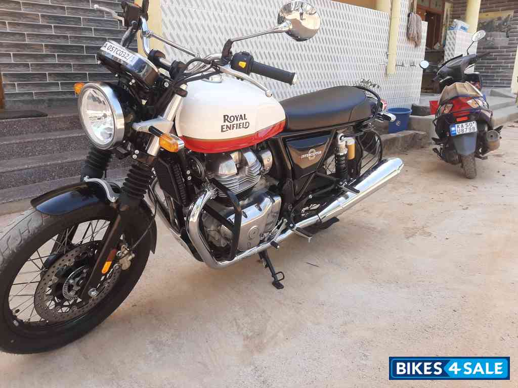 Royal Enfield Interceptor 650 Twin