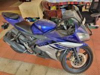 Yamaha YZF R15 V2