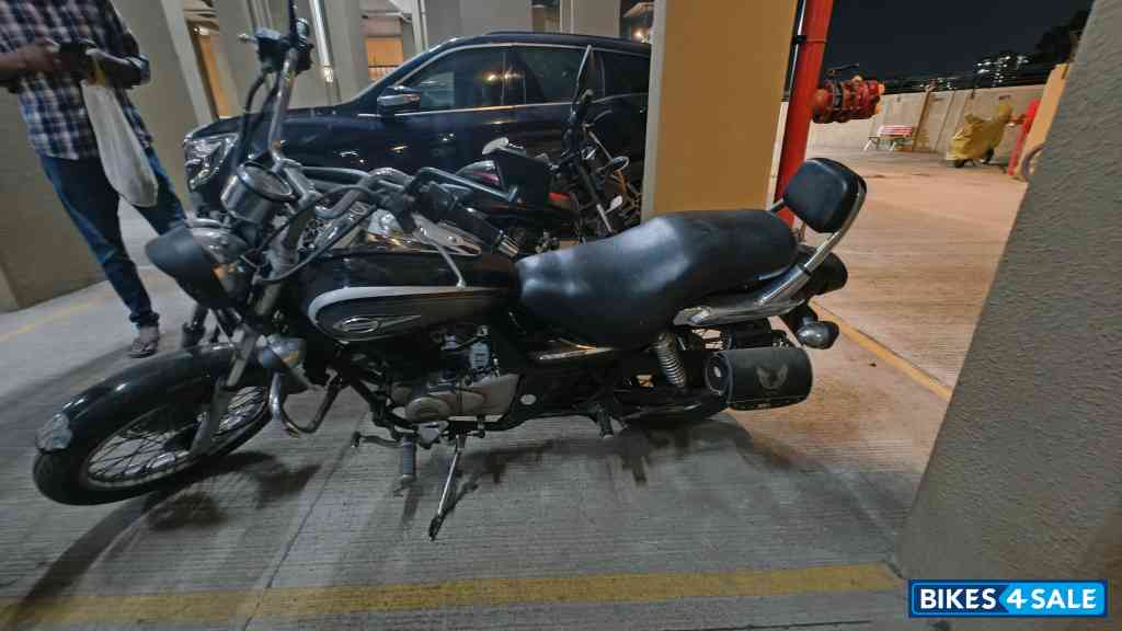 Bajaj Avenger Cruise 220 Bajaj Avenger Cruise 220