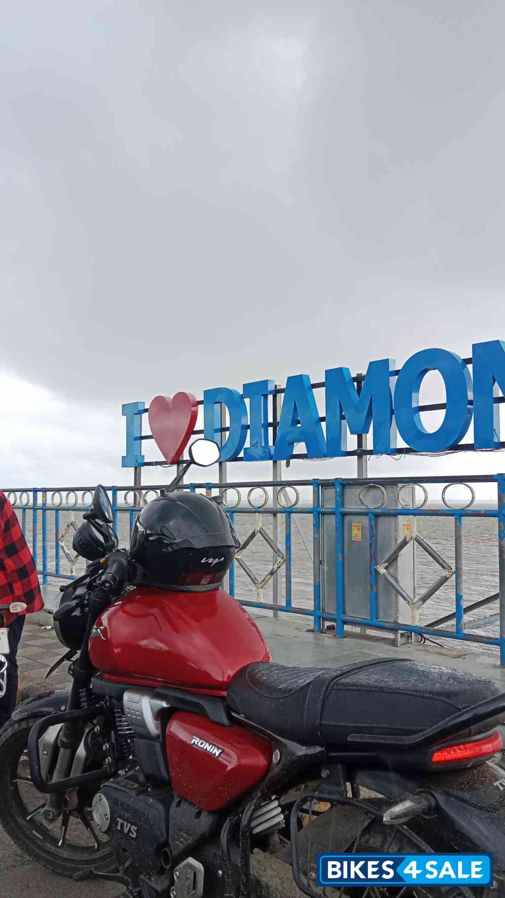 Magma Red TVS Ronin SS