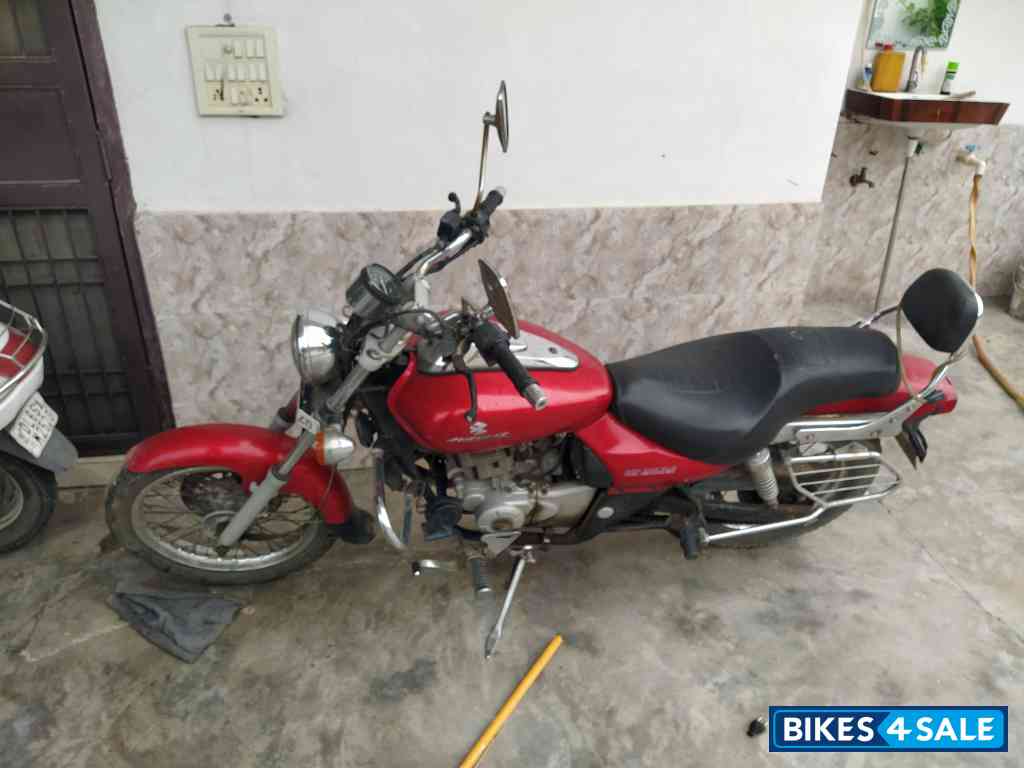Bajaj Avenger Cruise 220