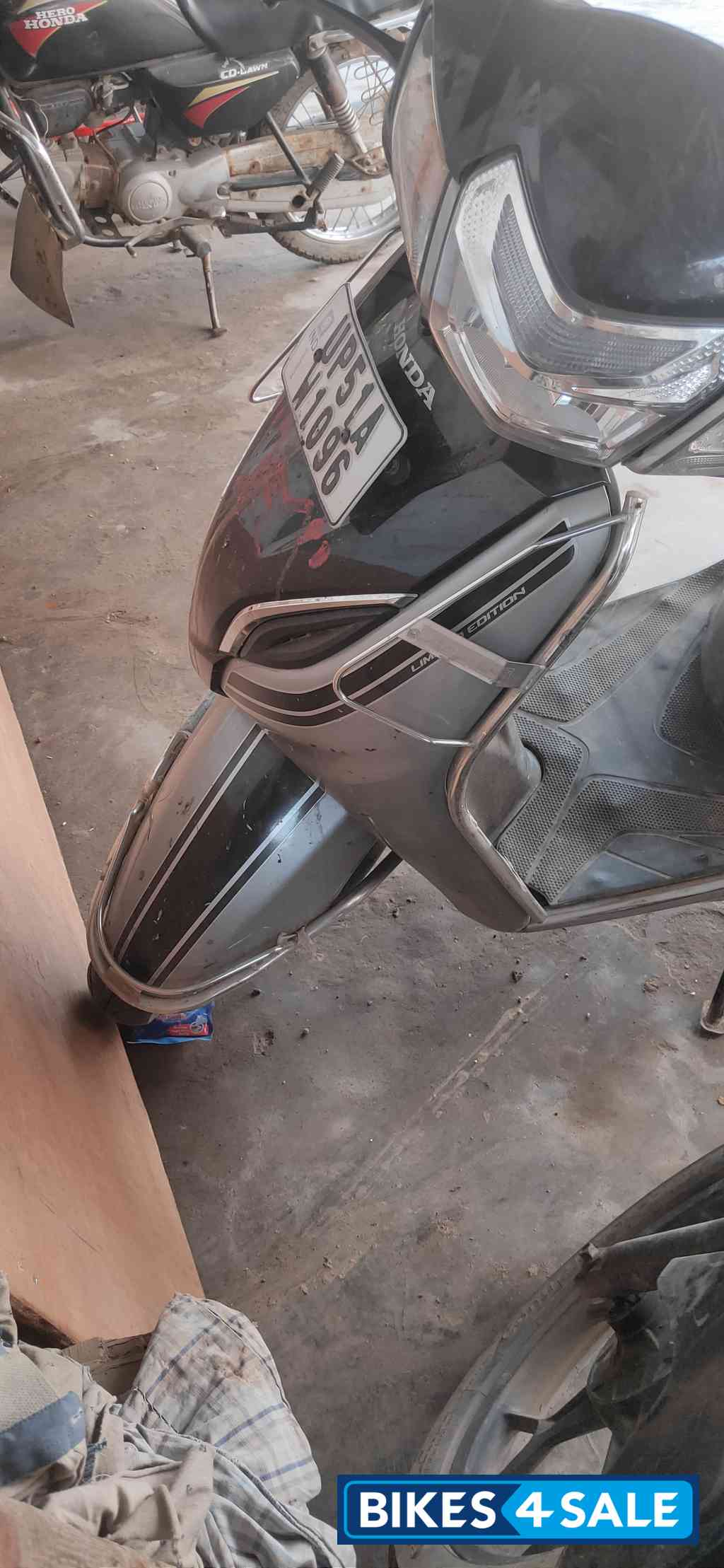 Silver And Black Honda Activa Silver And Black Honda Activa