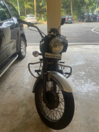 Royal Enfield Bullet Machismo A350