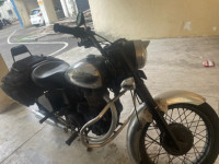Royal Enfield Bullet Machismo A350