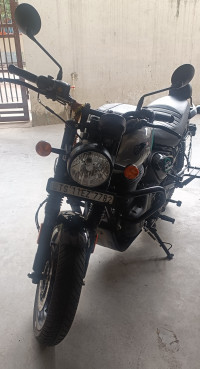 Royal Enfield Hunter 350 Metro