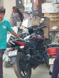 Bajaj Pulsar 220F BS6  Model