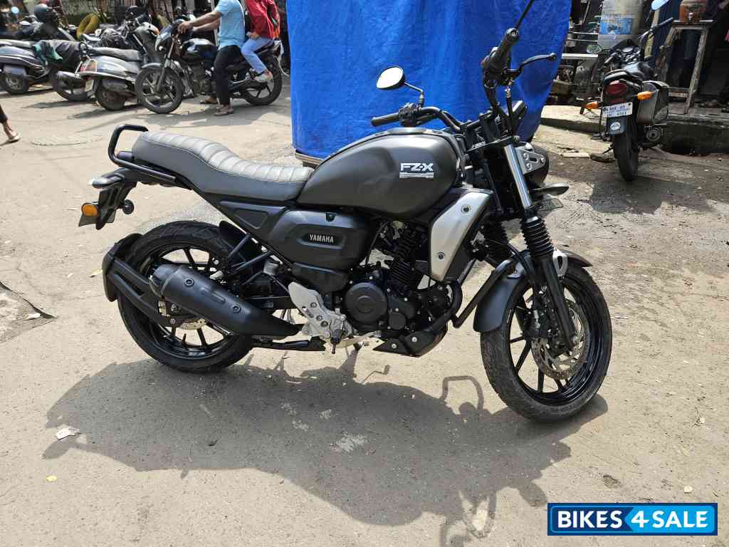 Yamaha FZ-X