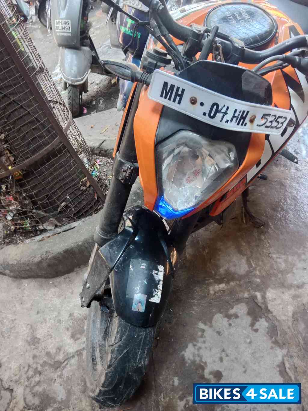 KTM Duke 200