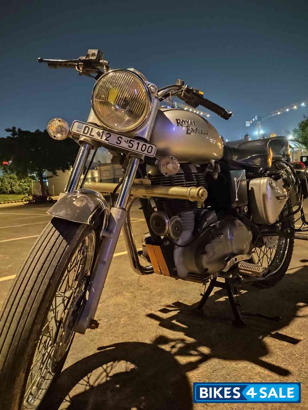 Royal Enfield Bullet 350