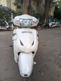 White Honda Activa