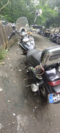 Bajaj Avenger Cruise 220