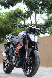 KTM Duke 390 2022