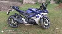 Yamaha YZF R15 V2 2011 Model