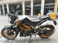 KTM Duke 390
