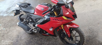 Red Yamaha R15 V4