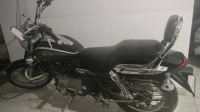 Bajaj Avenger 220 DTS-i 2021 Model