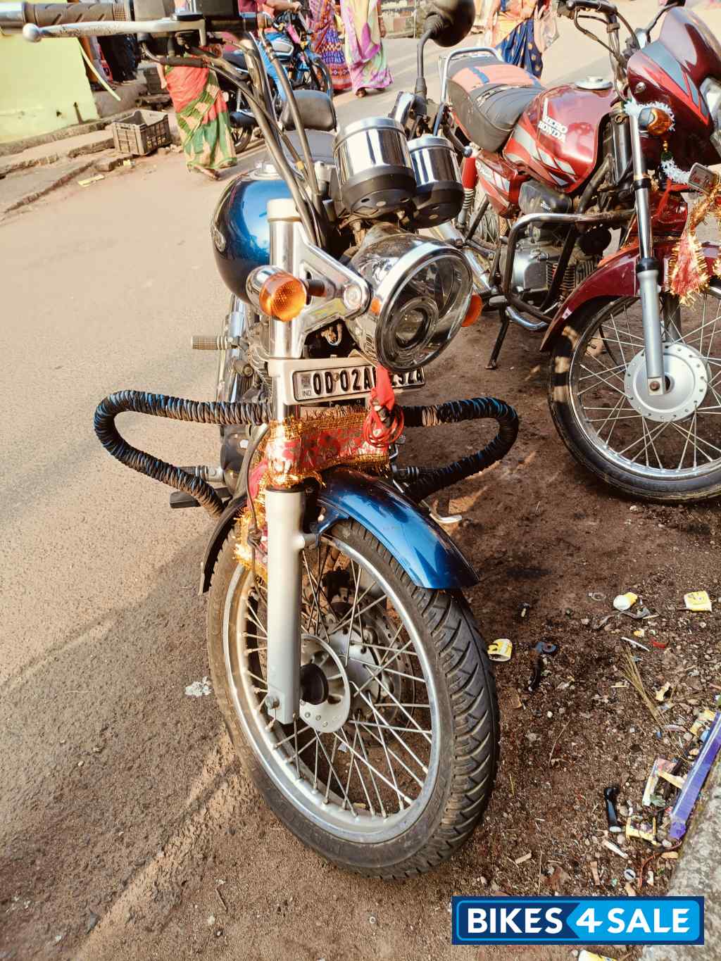 Royal Enfield Thunderbird 350 Royal Enfield Thunderbird 350