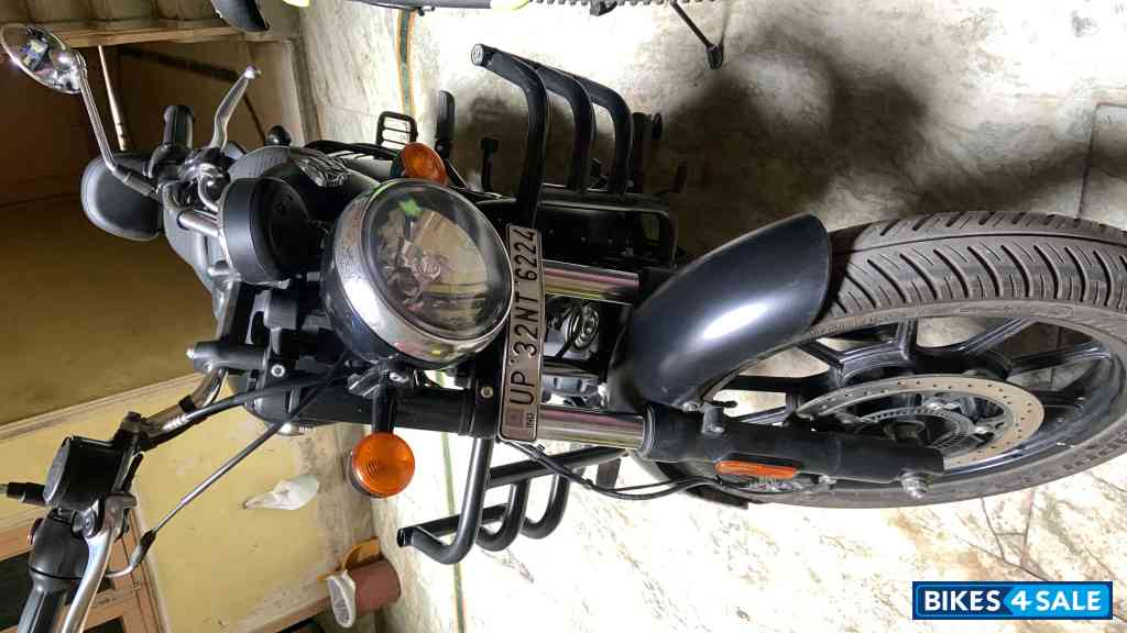 Royal Enfield Meteor 350 Stellar Royal Enfield Meteor 350 Stellar