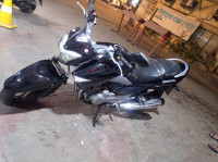 Black Suzuki Inazuma GW250