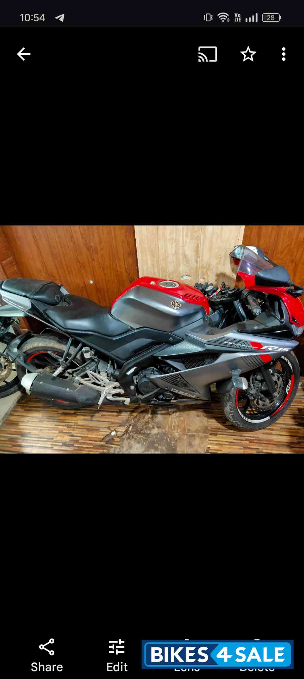 Red-grey Yamaha YZF R15 V3 Red-grey Yamaha YZF R15 V3
