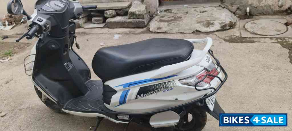 White Hero Maestro Edge White Hero Maestro Edge