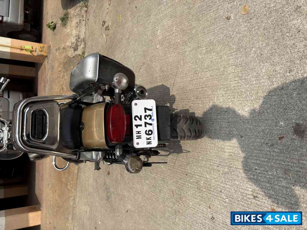 Bajaj Avenger Cruise 220 Bajaj Avenger Cruise 220