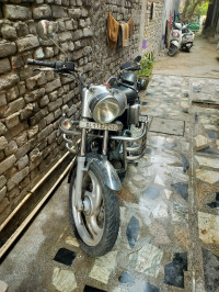 Silver Royal Enfield Bullet Electra Twinspark
